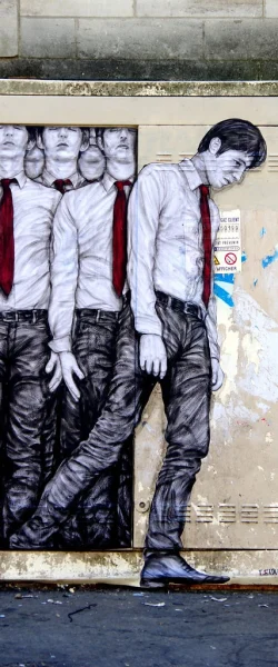Levalet® | "Ressources Humaines" - Sreet art mural graffitti creative intervention urban public spaces Paris